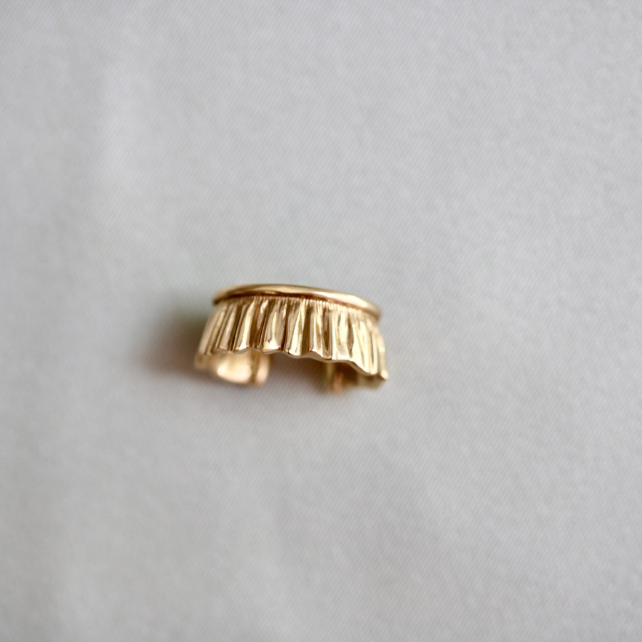 Plissé Ear Cuff