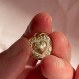 Plisse heart pendant