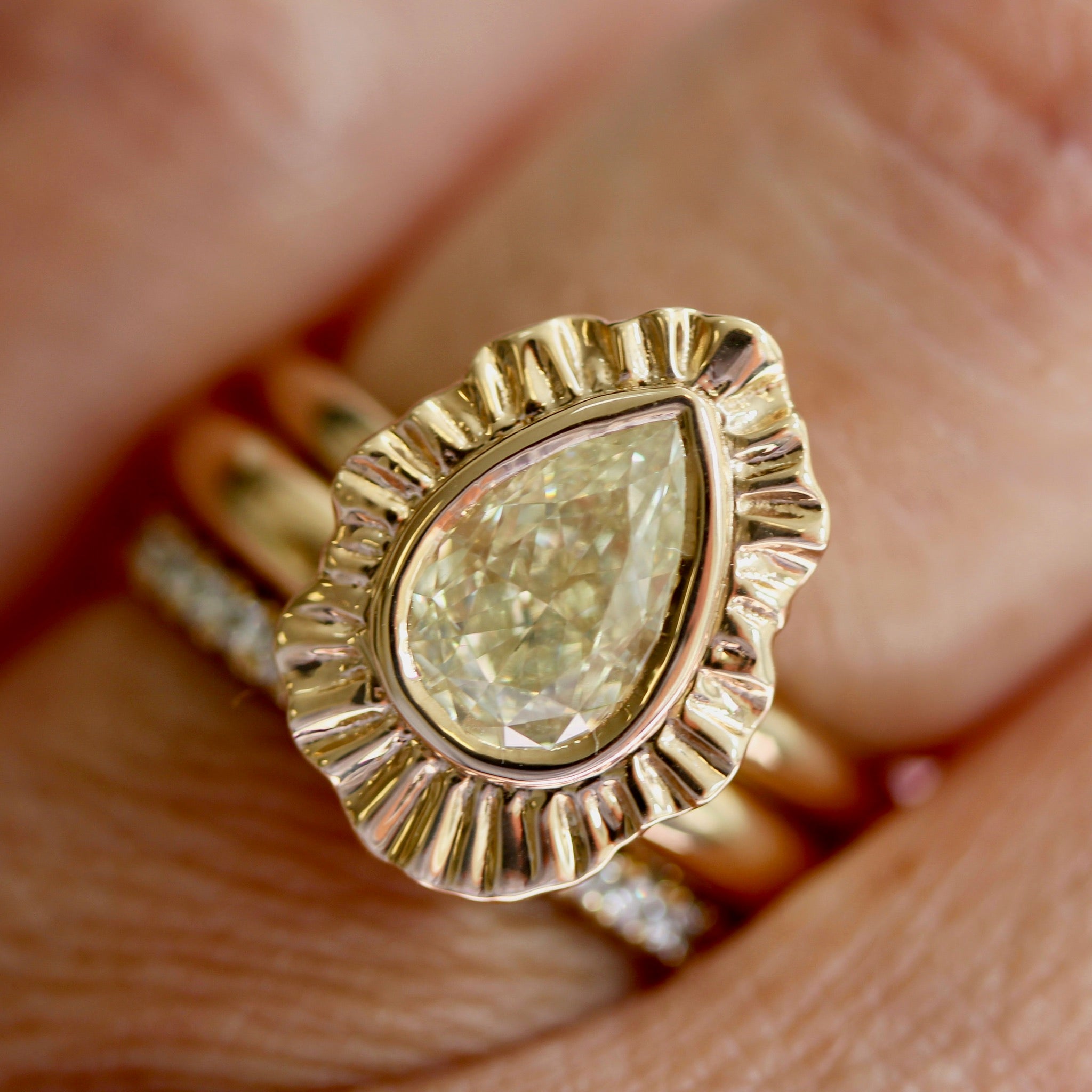 plisse rings stack