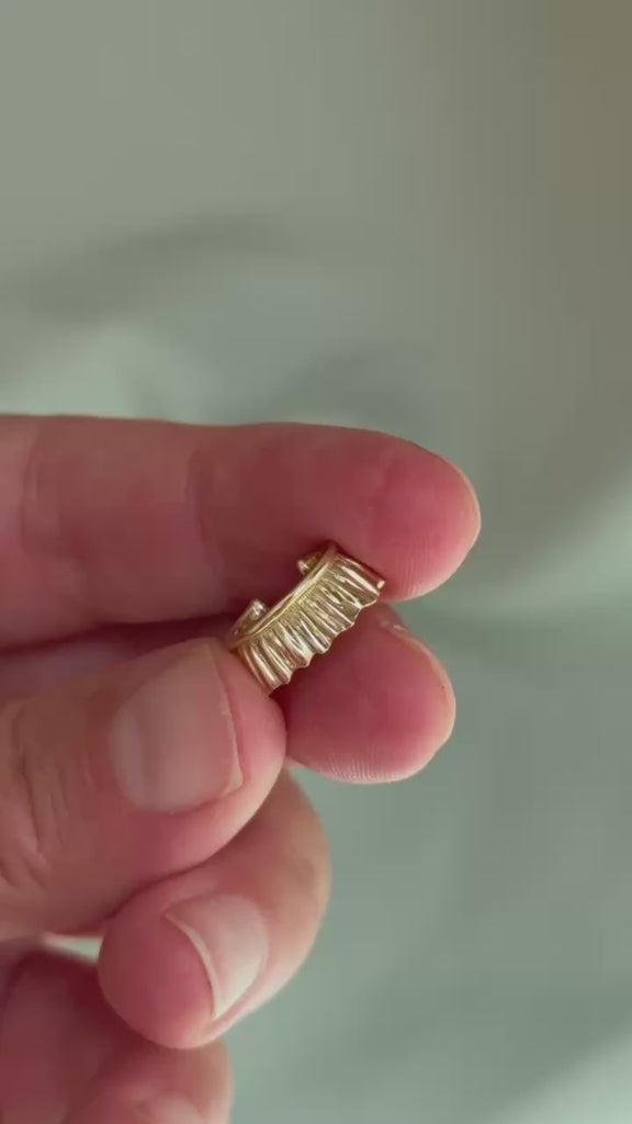 Plissé Ear Cuff