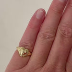 Plissé Heart Signet Ring